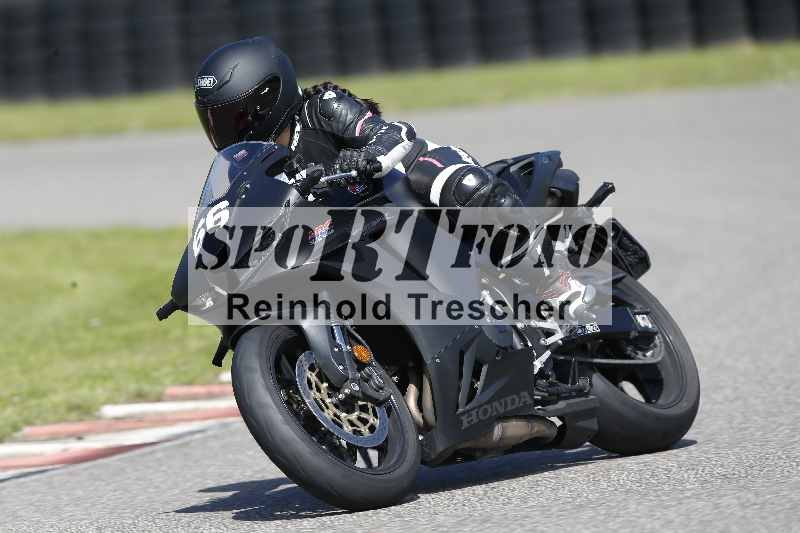 /Archiv-2025/42 07.08.2025 Peter Studer Girls Day ADR/Gruppe pink/66